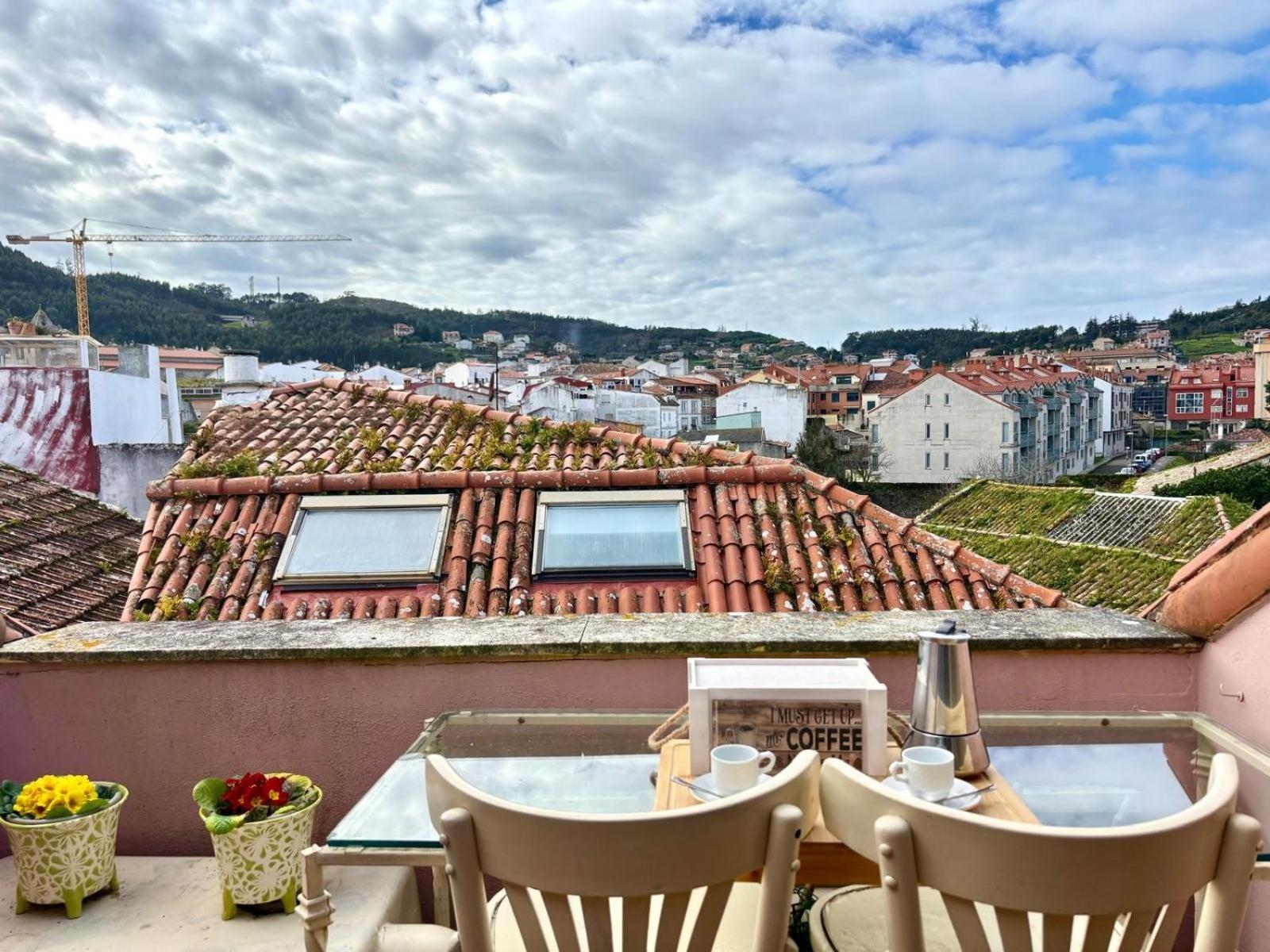 شقة Hoibai, Raina, Atico, Con Vistas Al Casco Historico De Baiona, Galicia المظهر الخارجي الصورة