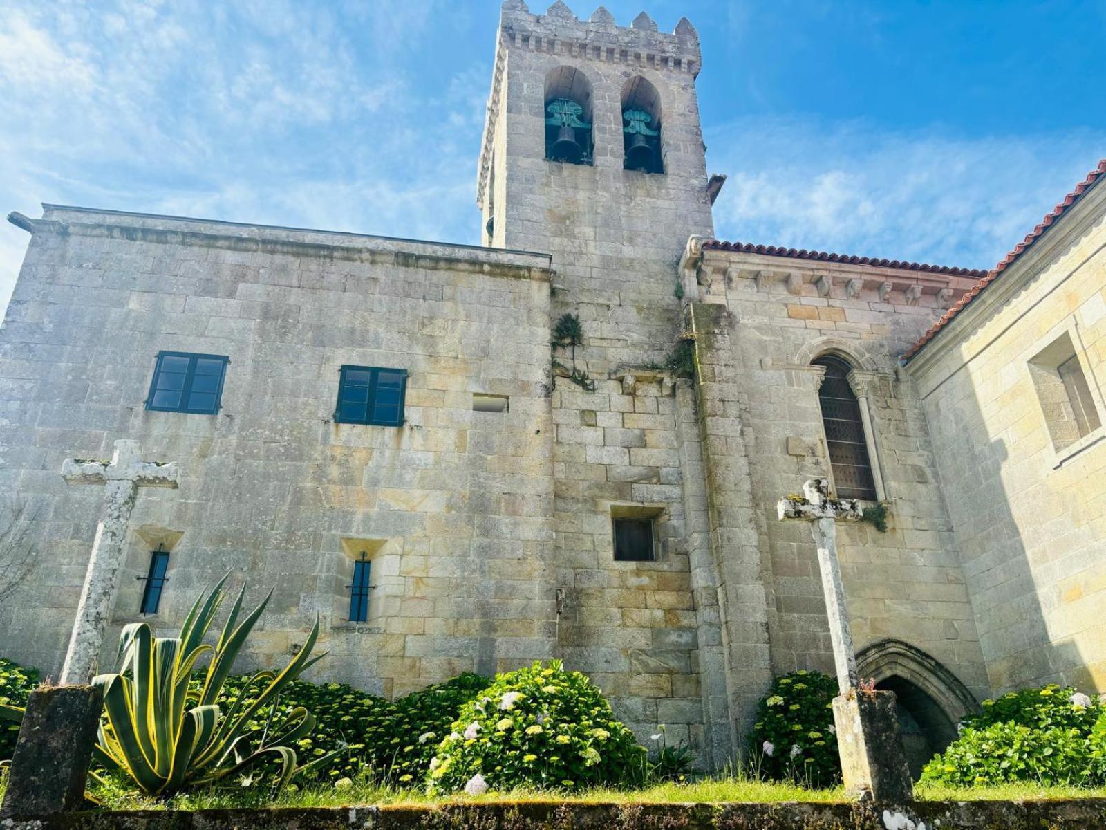 شقة Hoibai, Raina, Atico, Con Vistas Al Casco Historico De Baiona, Galicia المظهر الخارجي الصورة